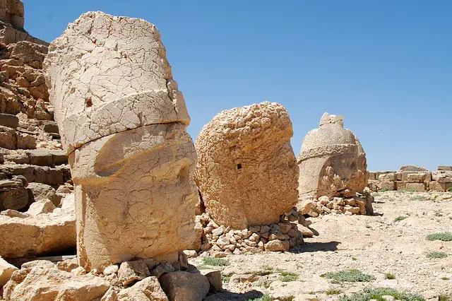 Götterstatuen am Nemrut Dagi