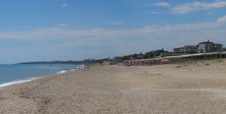 Sandstrand in Konakli und Hotels