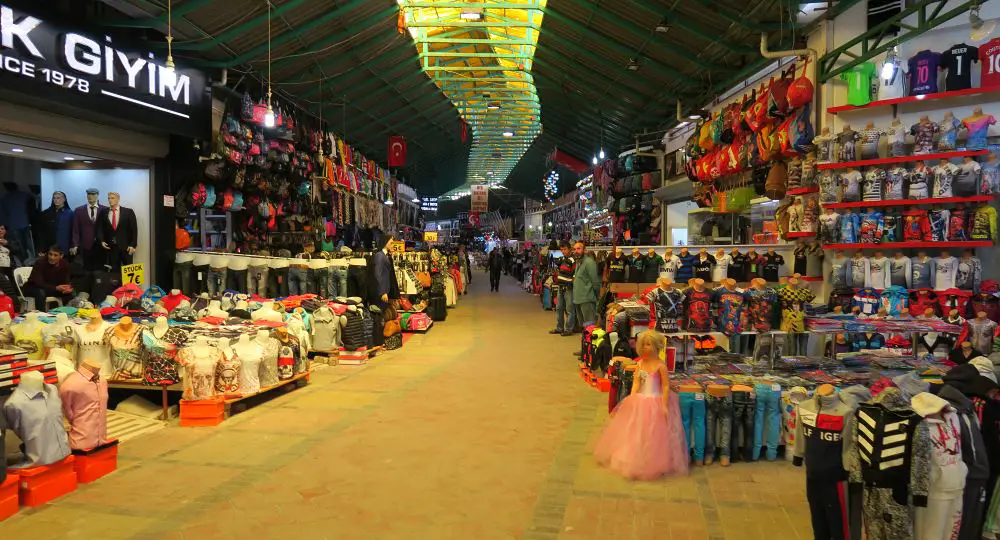 Markthalle des Basar in Manavgat, Türkei