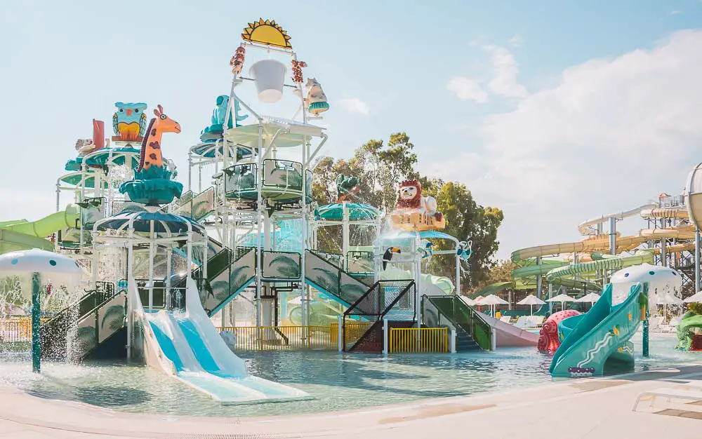 Kinderrutschen im Aquapark des Paloma Orenda & Finesse Resort