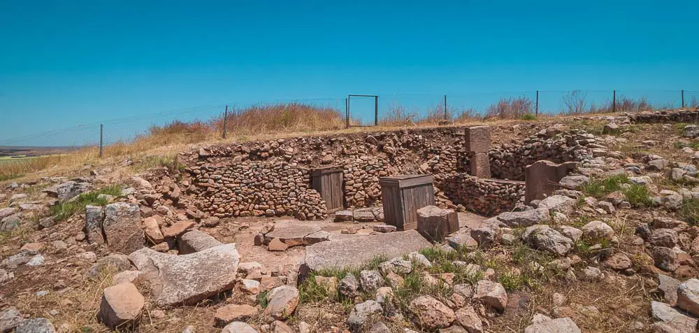 Kleine T Steine in Göbekli Tepe