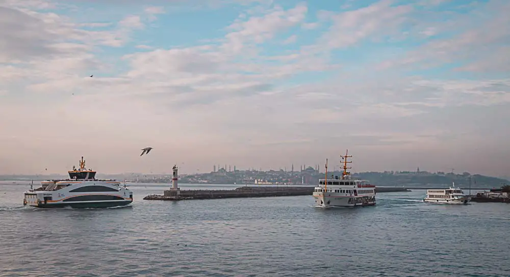 Blick aus Kadiköy auf Sultanahmet in Istanbul